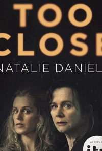 Постер к Слишком близко